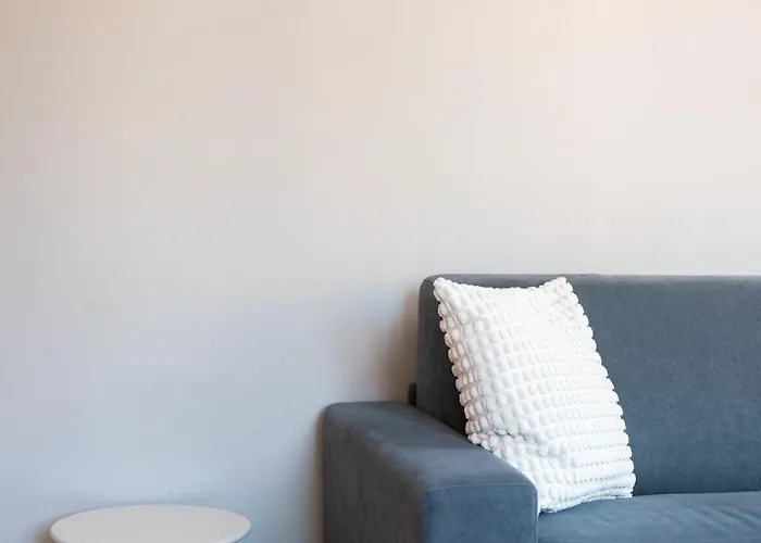 Апартаменты M&j Cozy *